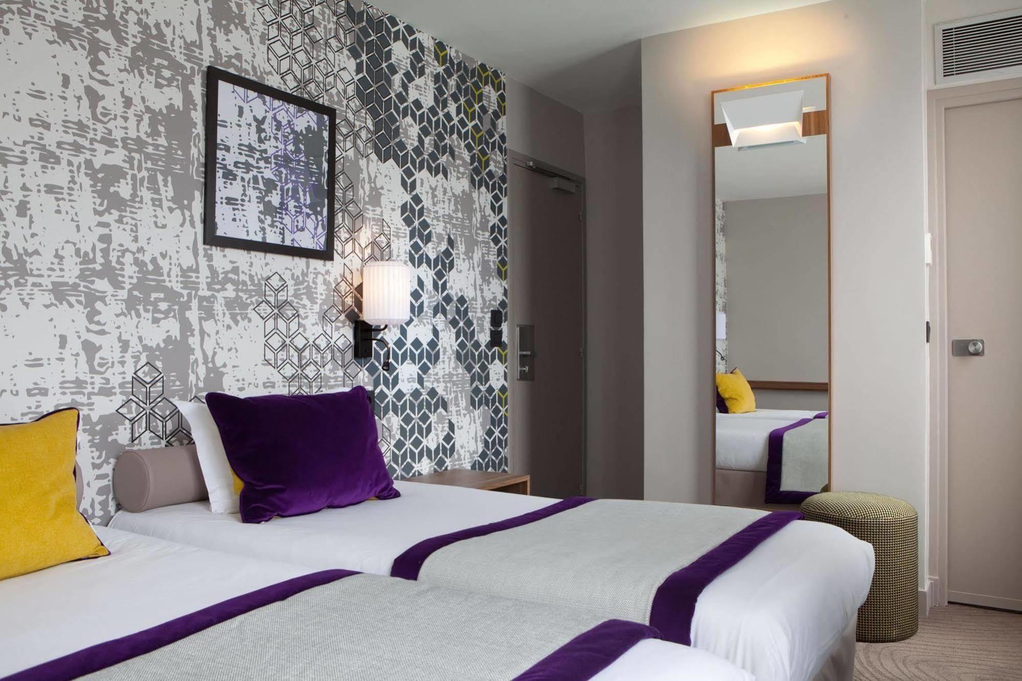 โฮเต็ล เด เนชันส์ แซงต์ แชแมง Hotel ปารีส ภายนอก รูปภาพ